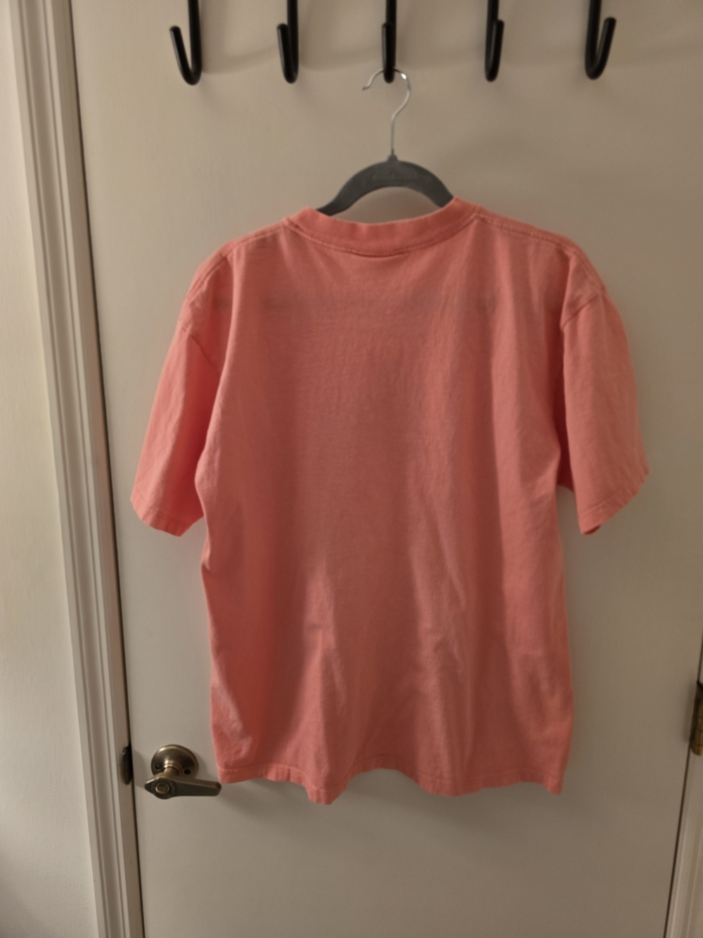 90's Vintage The Shirt Company Coral Short Sleeve Embroidered Banff, Canada Tee - Picture 3 of 6